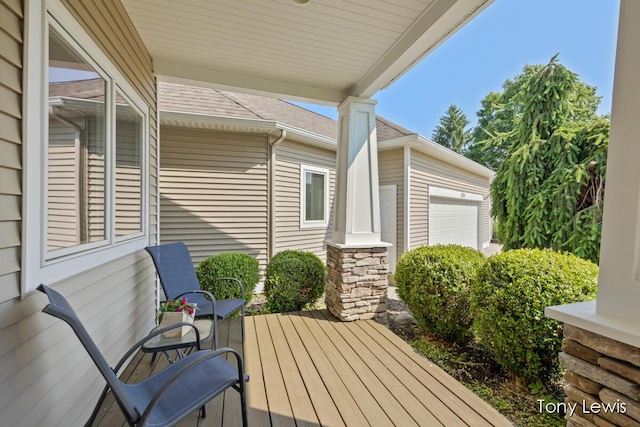 2331 Deer Trail Dr NE, Grand Rapids, MI 49505 - deck with an attached garage
