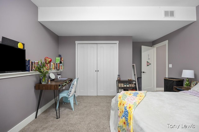 2331 Deer Trail Dr NE, Grand Rapids, MI 49505 - carpeted bedroom with a closet and baseboards