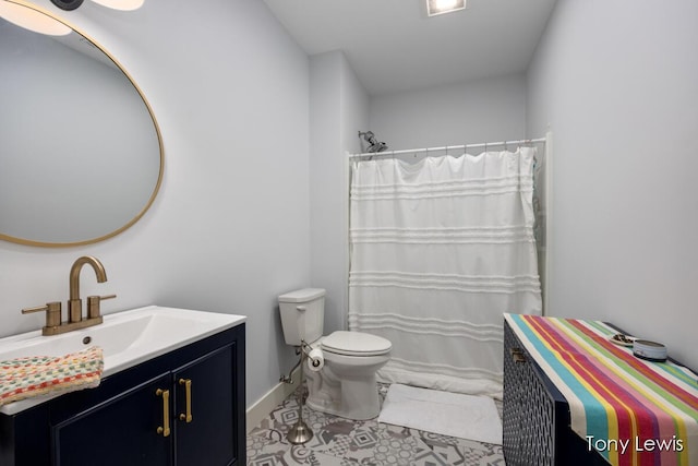 2331 Deer Trail Dr NE, Grand Rapids, MI 49505 - full bath featuring vanity and curtained shower