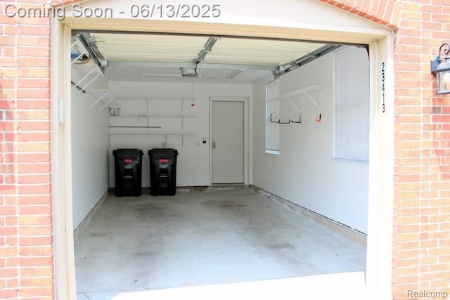 23413 Williamsburg Cir Unit 12, Woodhaven, MI 48183 - view of garage