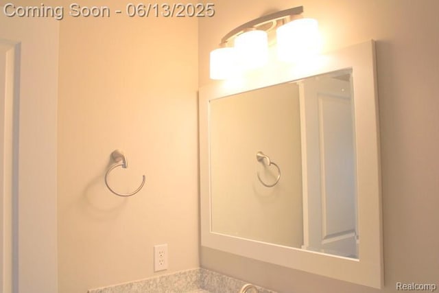 23413 Williamsburg Cir Unit 12, Woodhaven, MI 48183 - view of bathroom