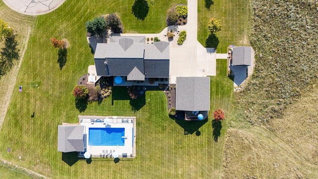2753 Colton Dr, Berrien Springs, MI 49103 - bird's eye view of a pool area