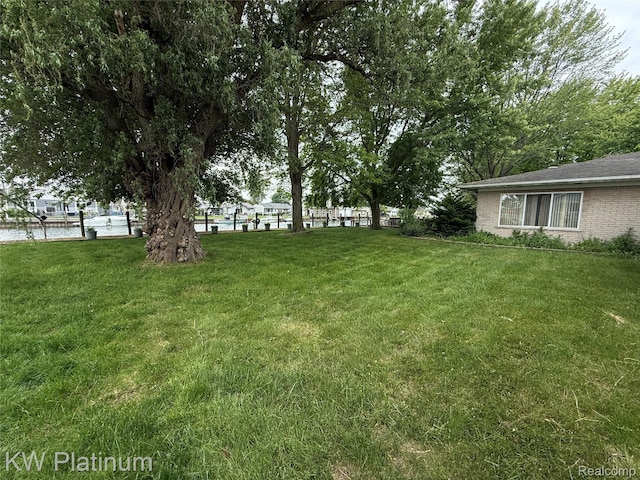 7275 Bluebill St, Clay, MI 48001 - view of green lawn