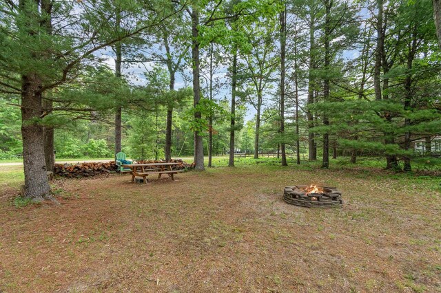 7373 Blue Ox Trl, South Branch, MI 48761