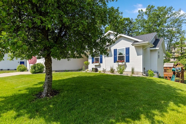 369 Glenwoods Ct NE, Rockford, MI 49341 - photo 3