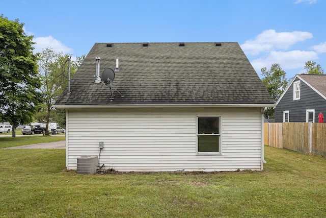 5747 Utah Ave, Portage, MI 49024 - back of property featuring roof with shingles