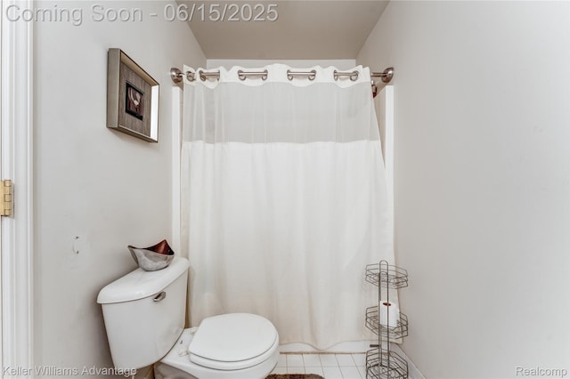 28498 Carlton Way Dr, Novi, MI 48377 - bathroom featuring tile patterned flooring and curtained shower