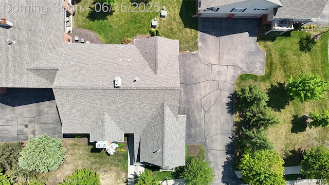 28498 Carlton Way Dr, Novi, MI 48377 - bird's eye view