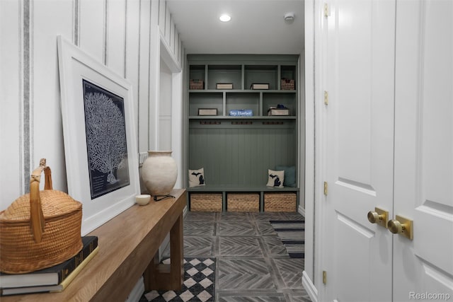 2584 Heights View Ct, Rochester, MI 48306 - mudroom featuring baseboards and recessed lighting