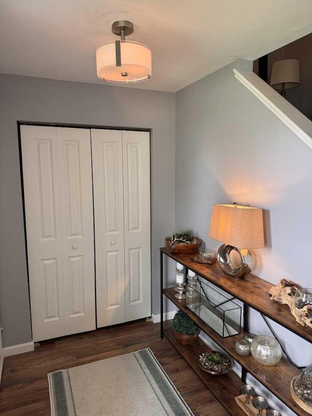 1131 Odell Farm Ln, Vicksburg, MI 49097 - interior space with wood finished floors and baseboards