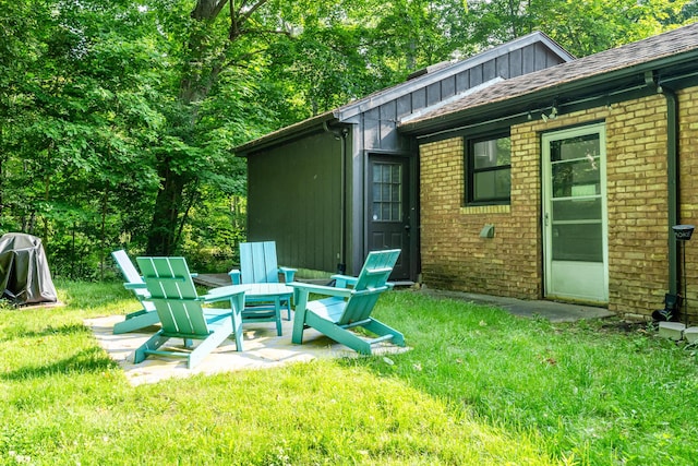 212 N Maple St, Saugatuck, MI 49453 - view of grassy yard