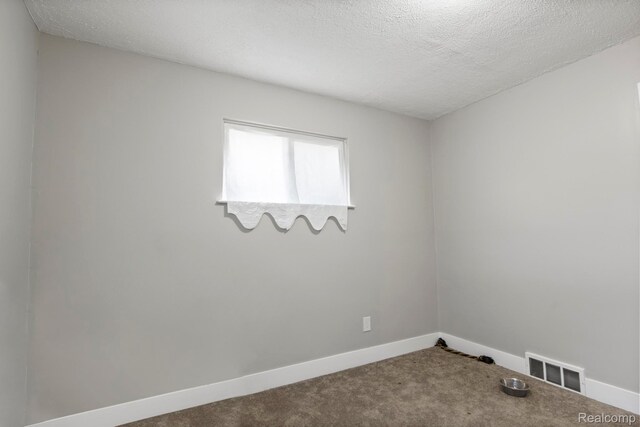 28148 Rosewood St, Dearborn Heights, MI 48141 - photo 24