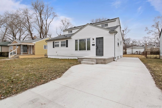 28148 Rosewood St, Dearborn Heights, MI 48141 - photo 2