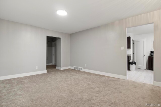 28148 Rosewood St, Dearborn Heights, MI 48141 - photo 13