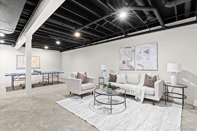 624 S Vermont Ave, Royal Oak, MI 48067 - carpeted living area featuring baseboards