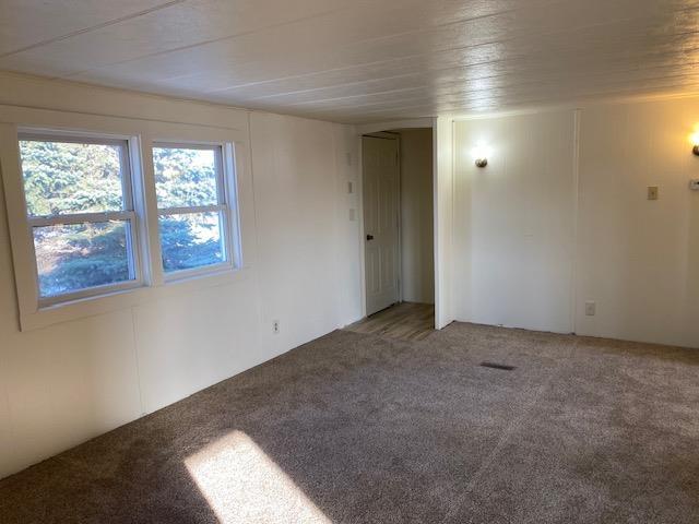 1313 Clous Rd, Kingsley, MI 49649