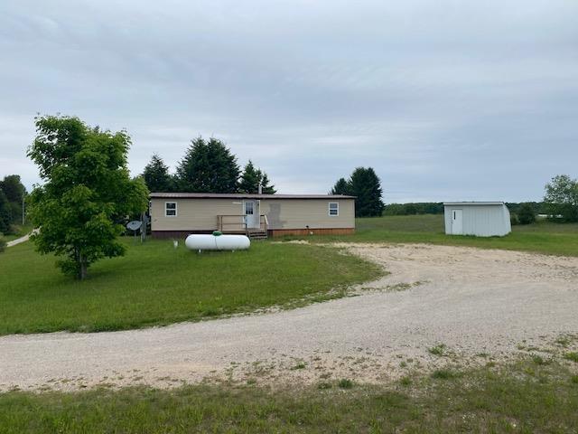 1313 Clous Rd, Kingsley, MI 49649