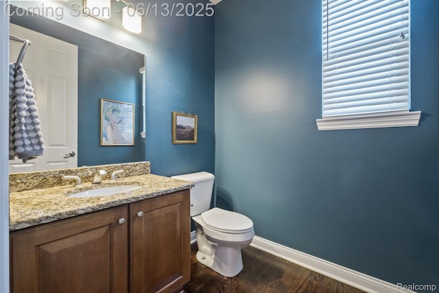 4376 Bennett Park Cir, Troy, MI 48085 - bathroom with wood finished floors and vanity