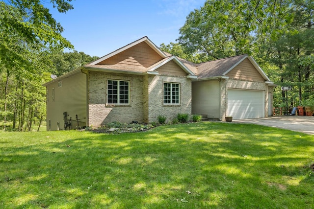 1995 Shining Tree Dr NE, Belmont, MI 49306 - ranch-style home featuring a garage, driveway, a front lawn, and brick siding