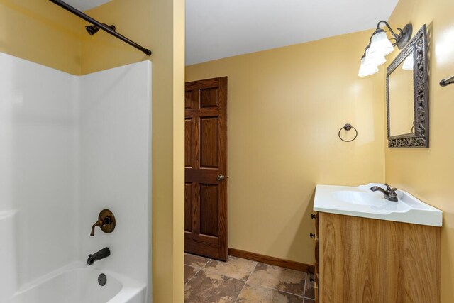 1995 Shining Tree Dr NE, Belmont, MI 49306 - full bath featuring bathing tub / shower combination and vanity