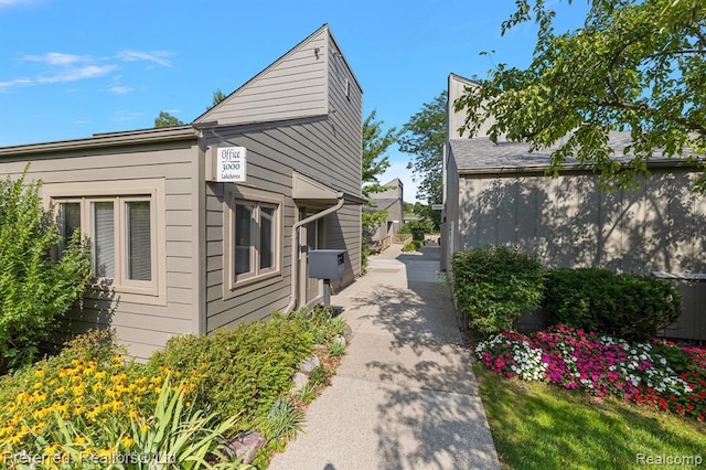 3131 Lakehaven Dr, Ann Arbor, MI 48105 - photo 35