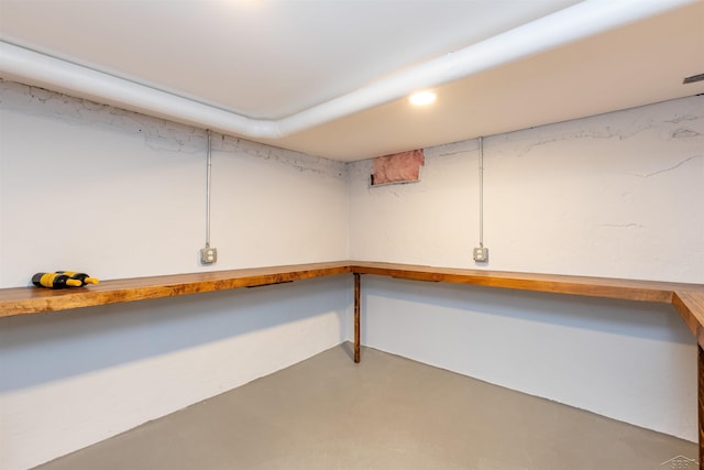 820 N Johnson St, Bay City, MI 48708 - view of finished below grade area