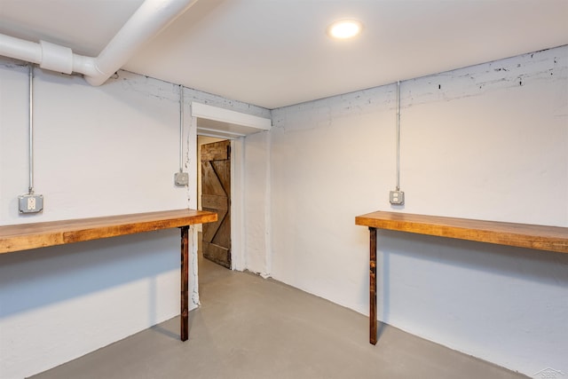 820 N Johnson St, Bay City, MI 48708 - view of finished below grade area