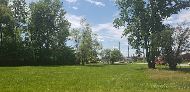 4490 W Lennon Rd, Flint, MI 48507