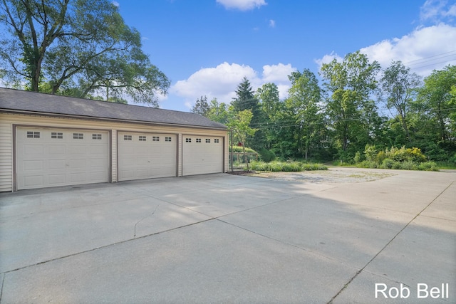 3897 Obrien St SW, Grand Rapids, MI 49534 - view of detached garage