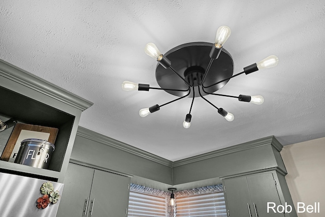 3897 Obrien St SW, Grand Rapids, MI 49534 - detailed view of ornamental molding