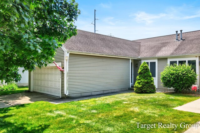 271 Rolling Greene Dr NW, Grand Rapids, MI 49534 - view of garage