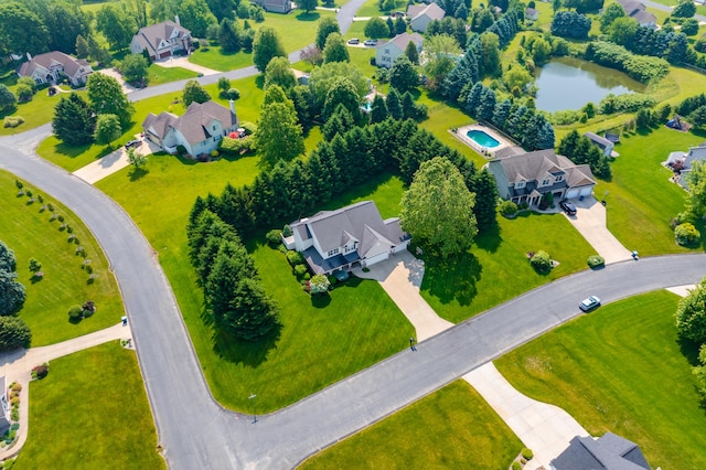 16069 Grazenview St, Schoolcraft, MI 49087 - aerial view of residential area featuring a large body of water