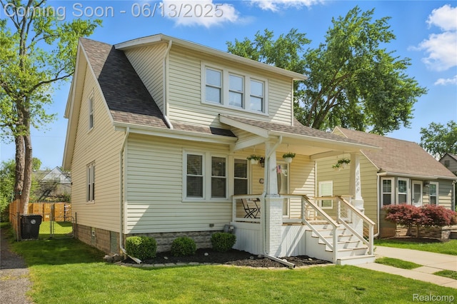 1390 W Blvd, Berkley, MI 48072 - view of front facade with a porch, a gate, and a shingled roof
