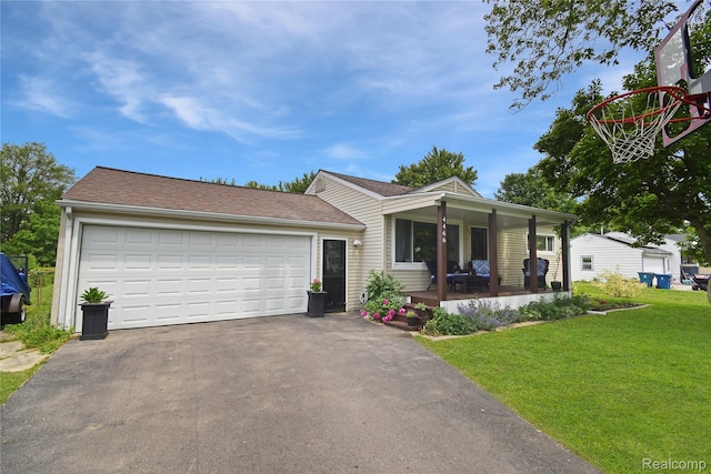 4466 Eastwood Dr, Swartz Creek, MI 48473 - single story home featuring a porch, a front yard, asphalt driveway, a garage, and roof with shingles