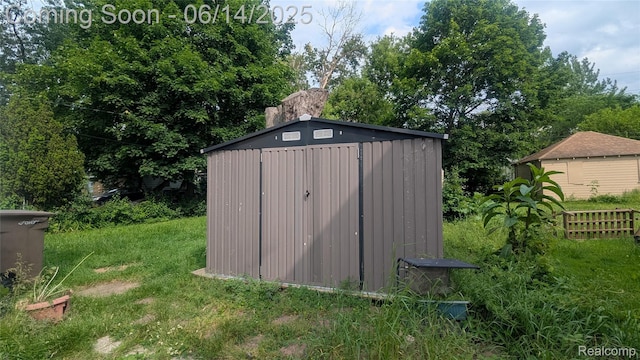 100 Oliver St, Pontiac, MI 48342 - view of shed