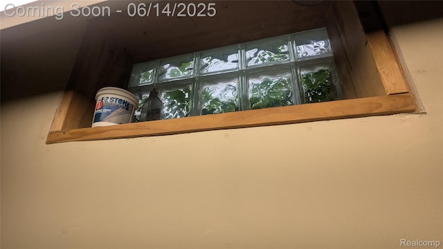 100 Oliver St, Pontiac, MI 48342 - detailed view