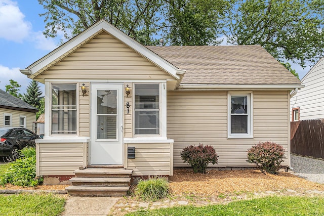 81 Chopin Ave, Troy, MI 48083 - bungalow-style house featuring a shingled roof and entry steps