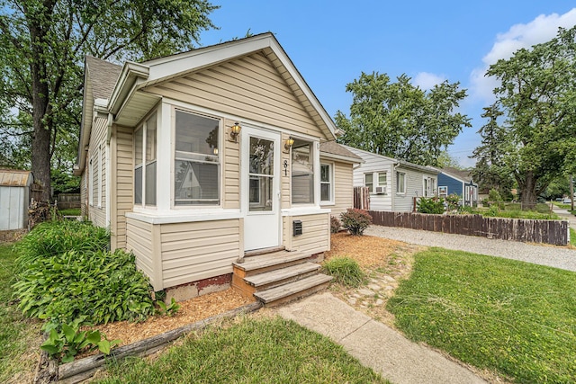 81 Chopin Ave, Troy, MI 48083 - view of front facade featuring entry steps