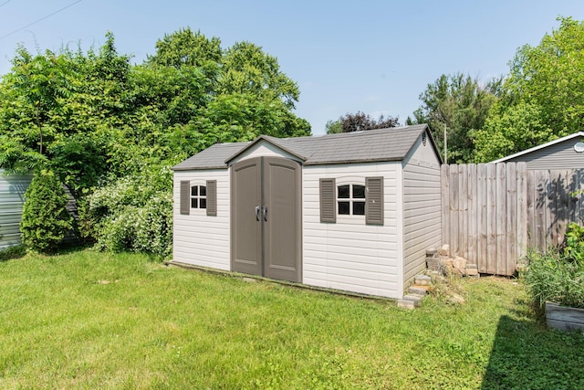 185 Race St, Constantine, MI 49042 - view of shed