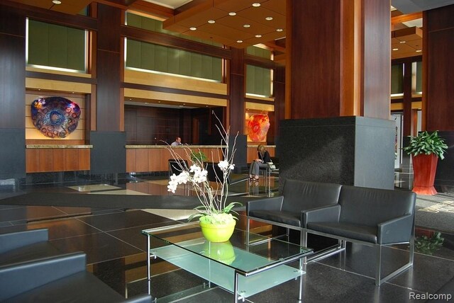 411 S Old Woodward Ave Unit 1007, Birmingham, MI 48009 - lobby featuring a towering ceiling