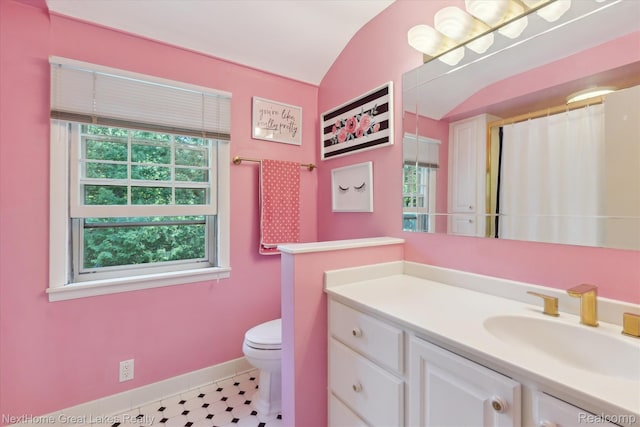 1831 Hampden Rd, Flint, MI 48503 - bathroom with vanity, vaulted ceiling, and a shower with shower curtain