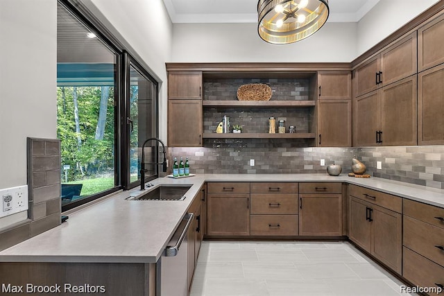 4675 Avondale Ter, Bloomfield Hills, MI 48304