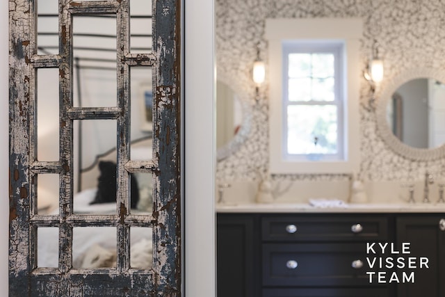 3 Woodward Ln SE, Grand Rapids, MI 49506 - bathroom with vanity