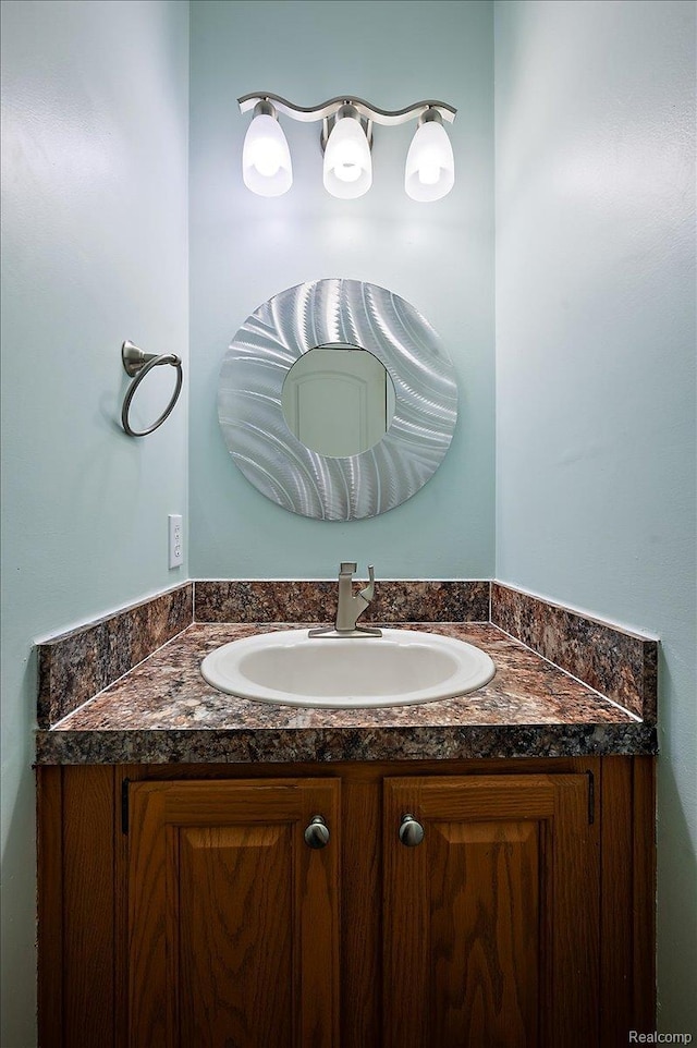 2696 Cedar Key Dr, Lake Orion, MI 48360 - bathroom with vanity