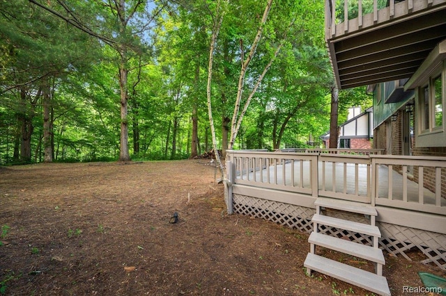 2696 Cedar Key Dr, Lake Orion, MI 48360 - view of yard featuring a wooden deck
