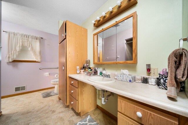 10765 Northland Dr, Big Rapids, MI 49307 - bathroom featuring tile patterned floors