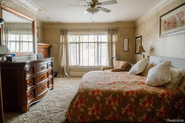 619 E Farnum Ave, Royal Oak, MI 48067 - bedroom featuring ornamental molding and light carpet
