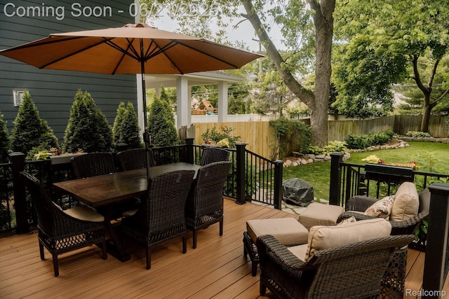 619 E Farnum Ave, Royal Oak, MI 48067 - wooden terrace with a fenced backyard, outdoor dining area, and area for grilling