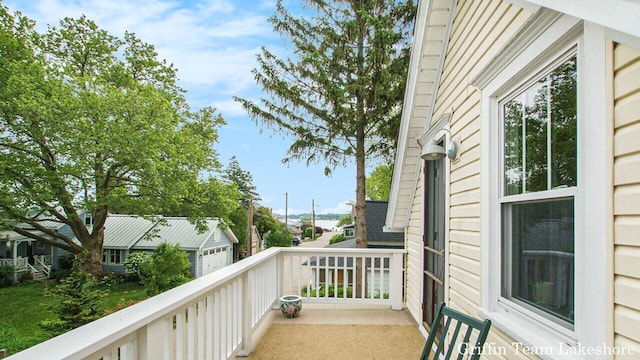 1194 Beach Dr, Holland, MI 49423 - view of balcony