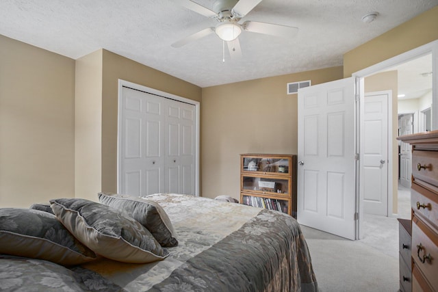 17872 Victors Ln, Marshall, MI 49068 - carpeted bedroom featuring a closet and ceiling fan